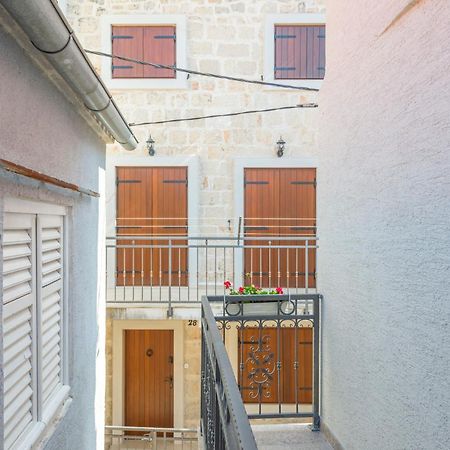Apartments Roma Baška Voda Buitenkant foto