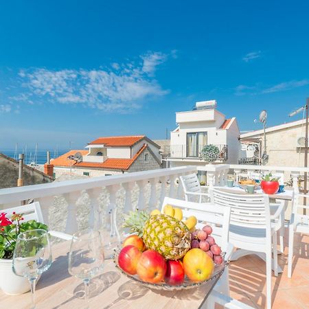 Apartments Roma Baška Voda Buitenkant foto