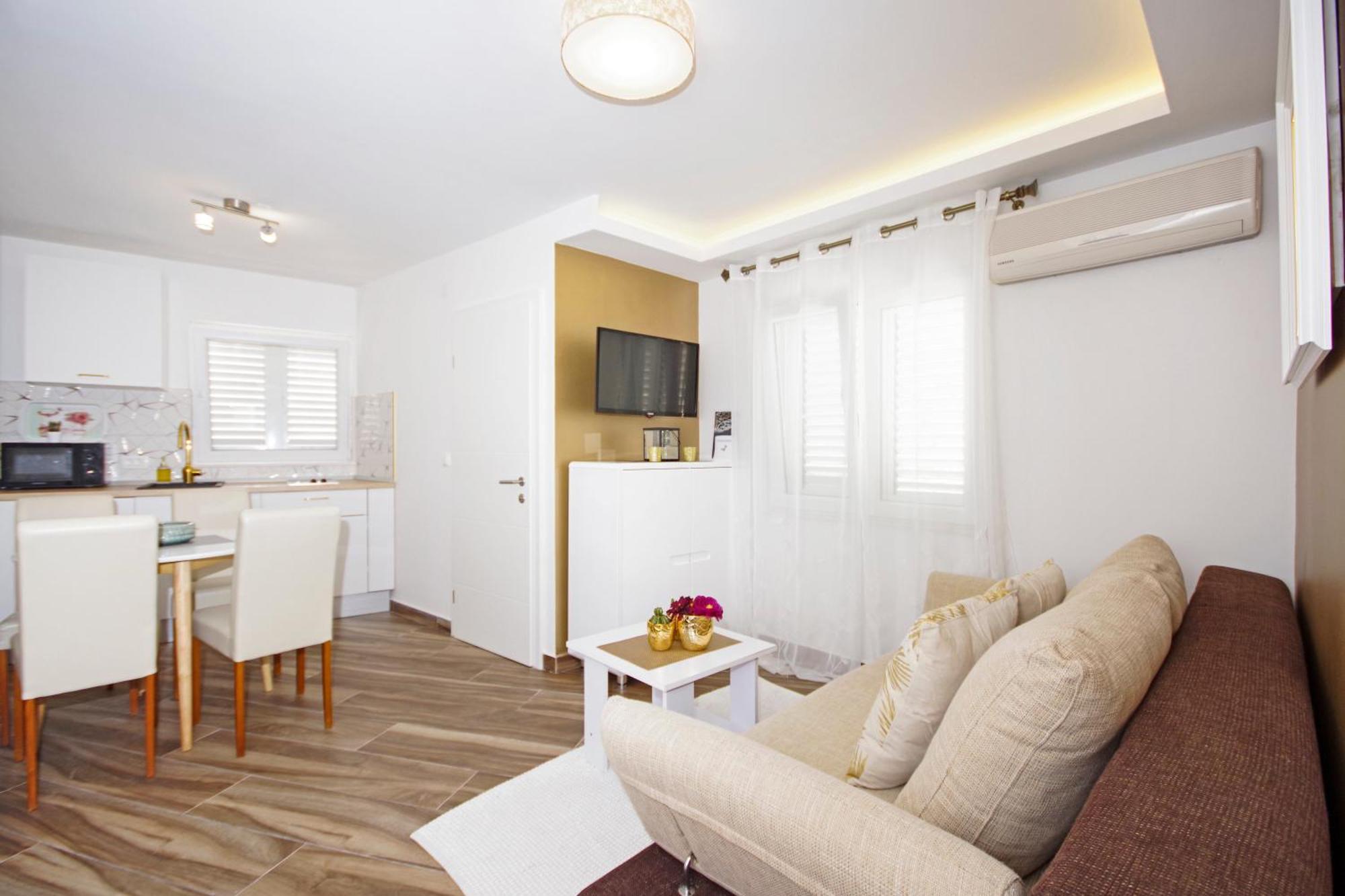 Apartments Roma Baška Voda Buitenkant foto