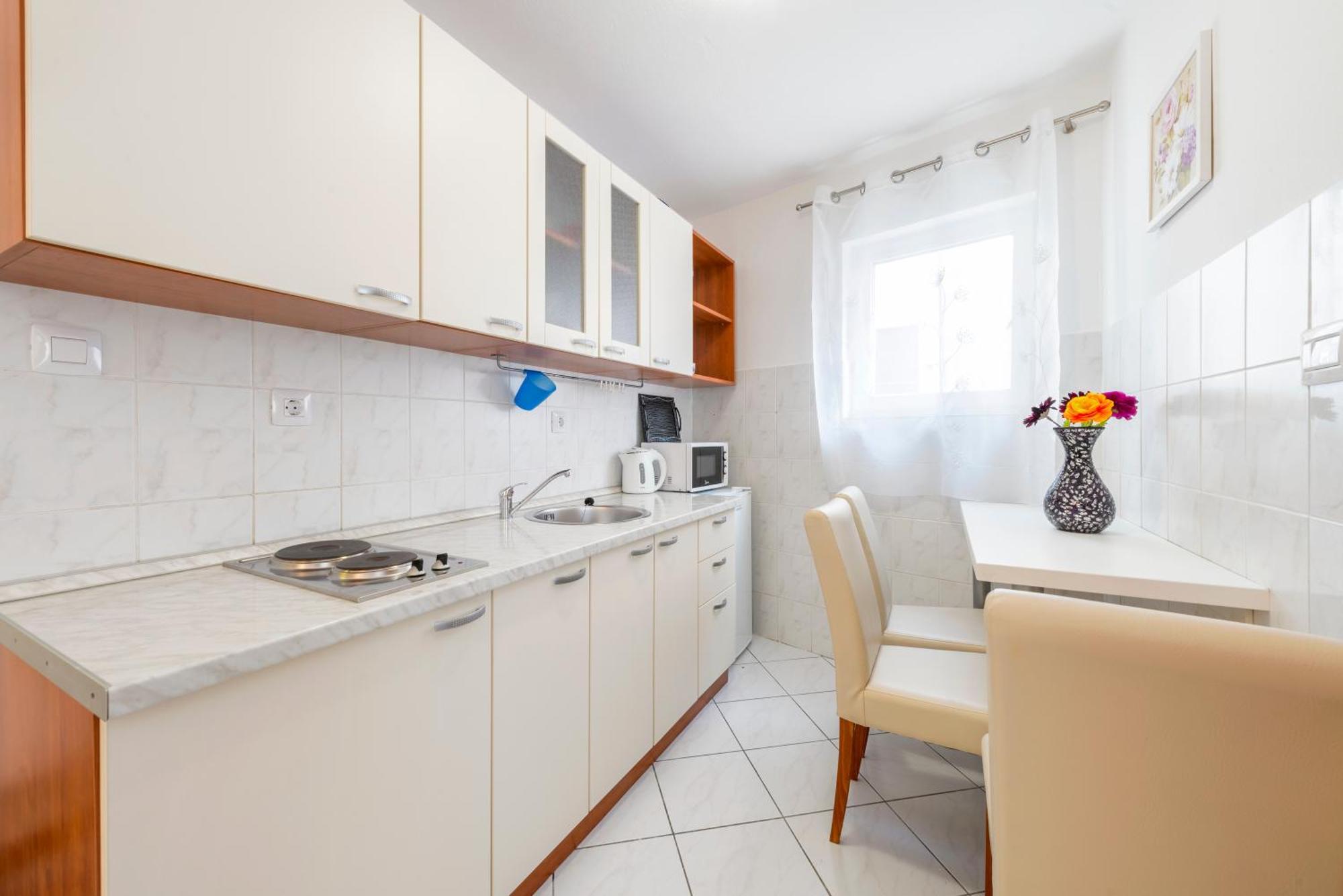 Apartments Roma Baška Voda Buitenkant foto