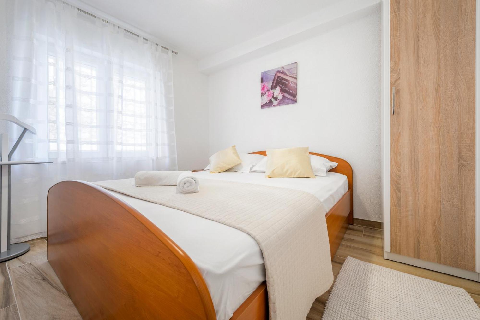 Apartments Roma Baška Voda Buitenkant foto
