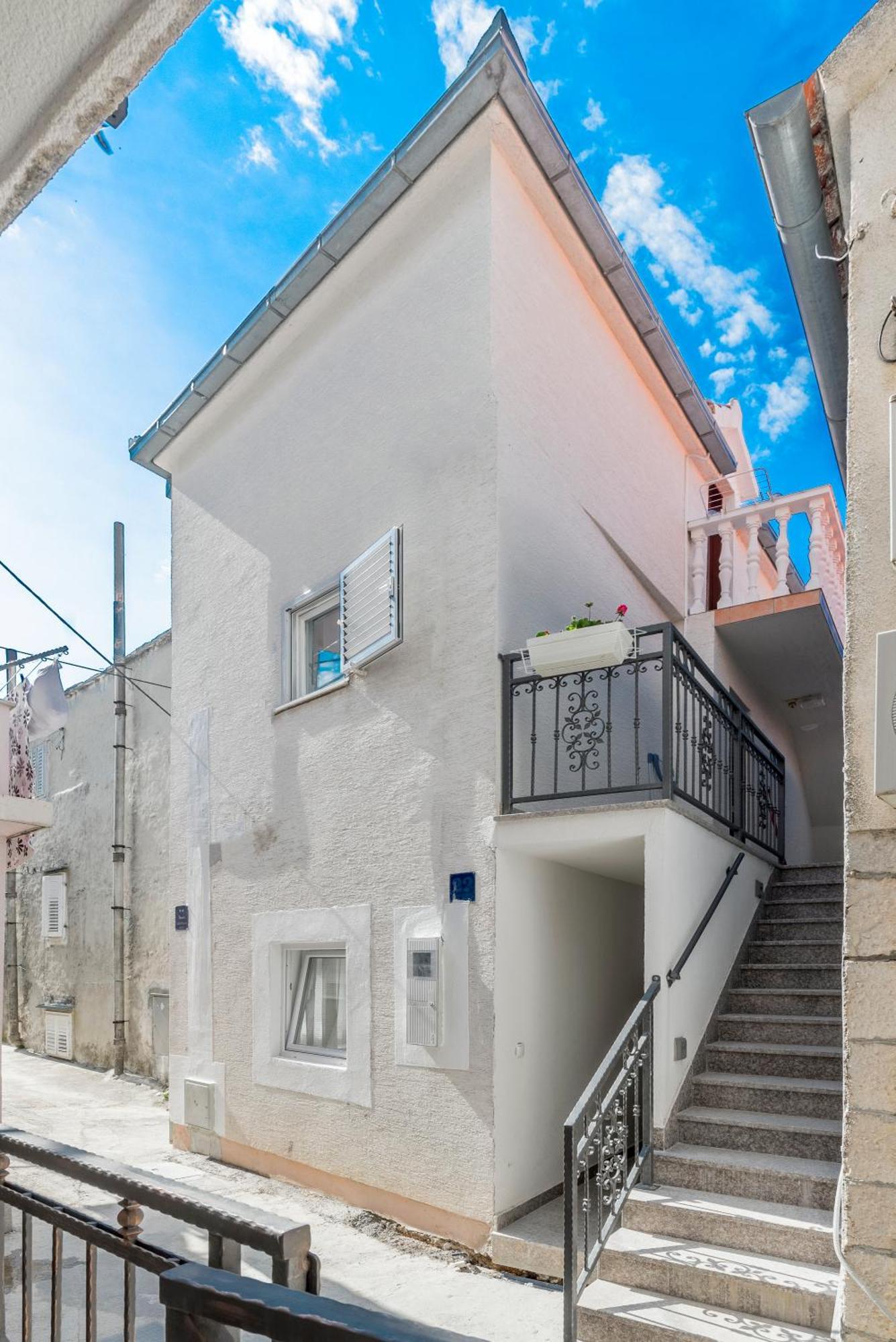 Apartments Roma Baška Voda Buitenkant foto
