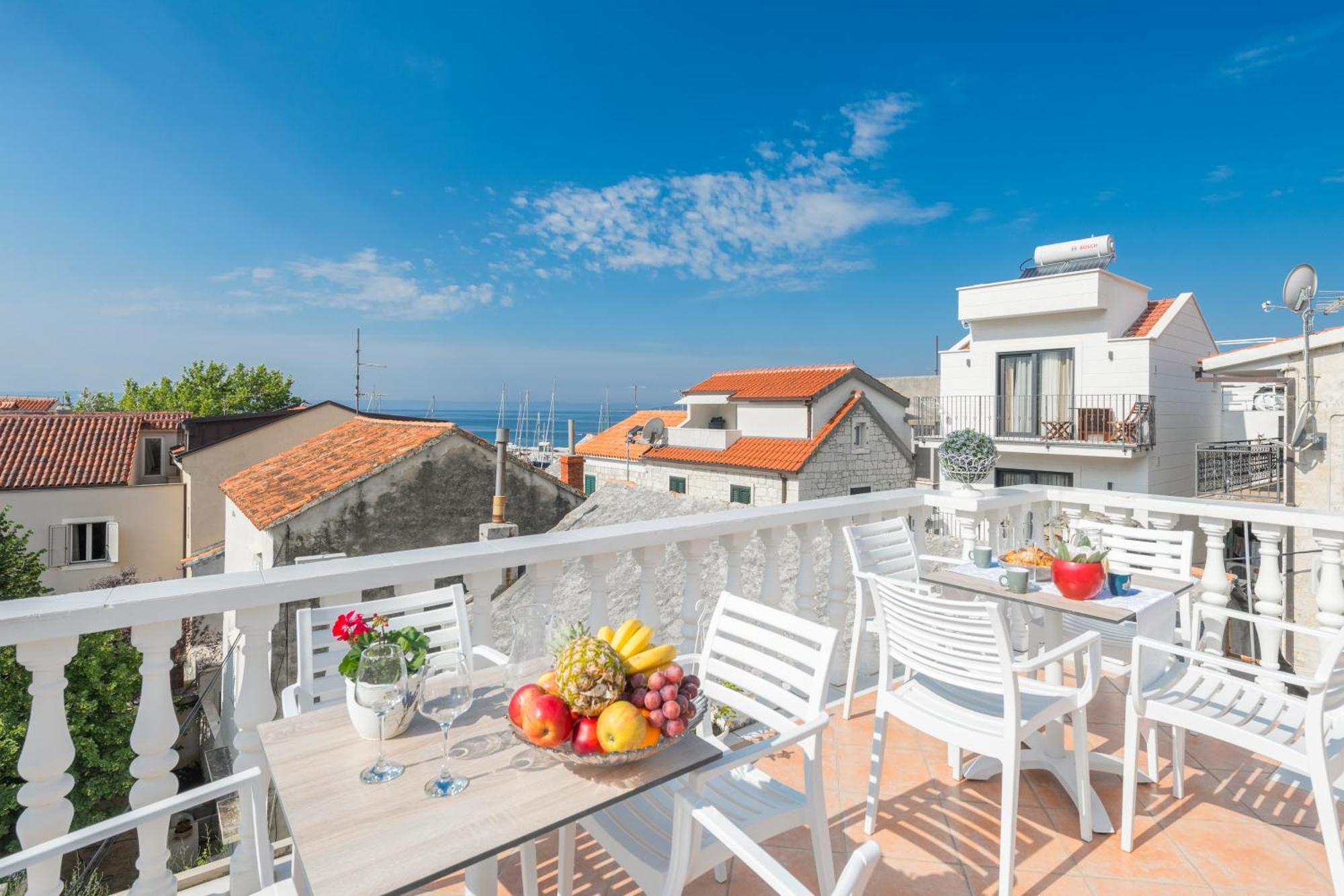 Apartments Roma Baška Voda Buitenkant foto