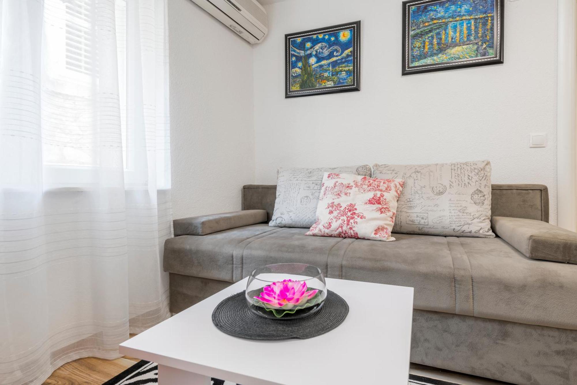 Apartments Roma Baška Voda Buitenkant foto